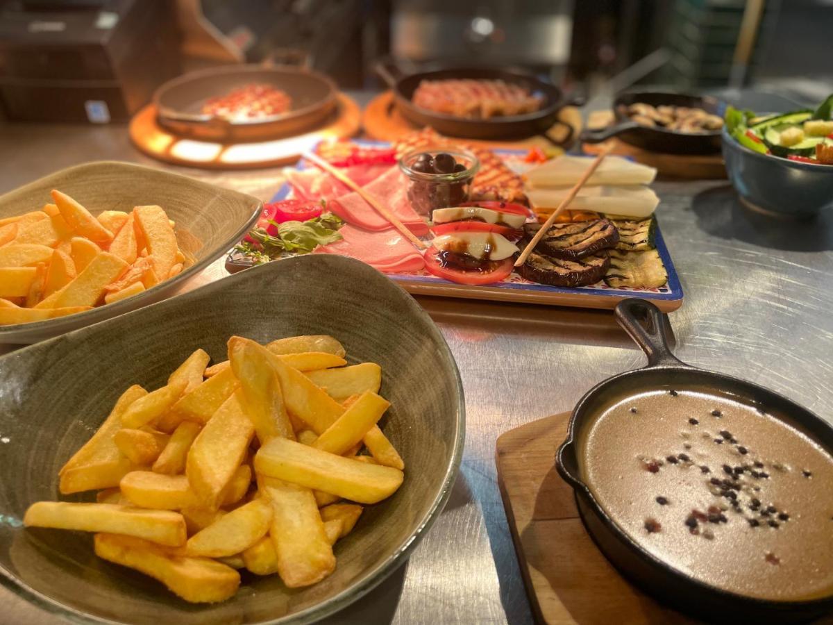 Hotel Am Stadion Vanino Cucina Italian 빌레펠트 외부 사진