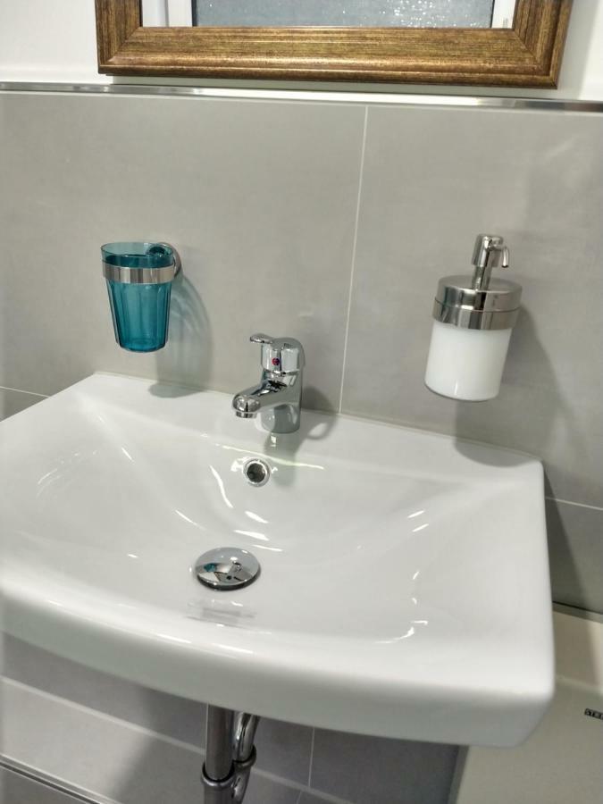 Hotel Am Stadion Vanino Cucina Italian 빌레펠트 외부 사진